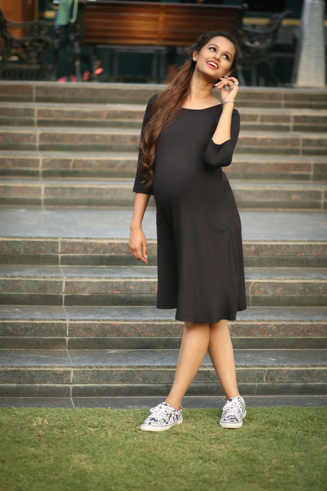 Black Pocket Maternity Dress