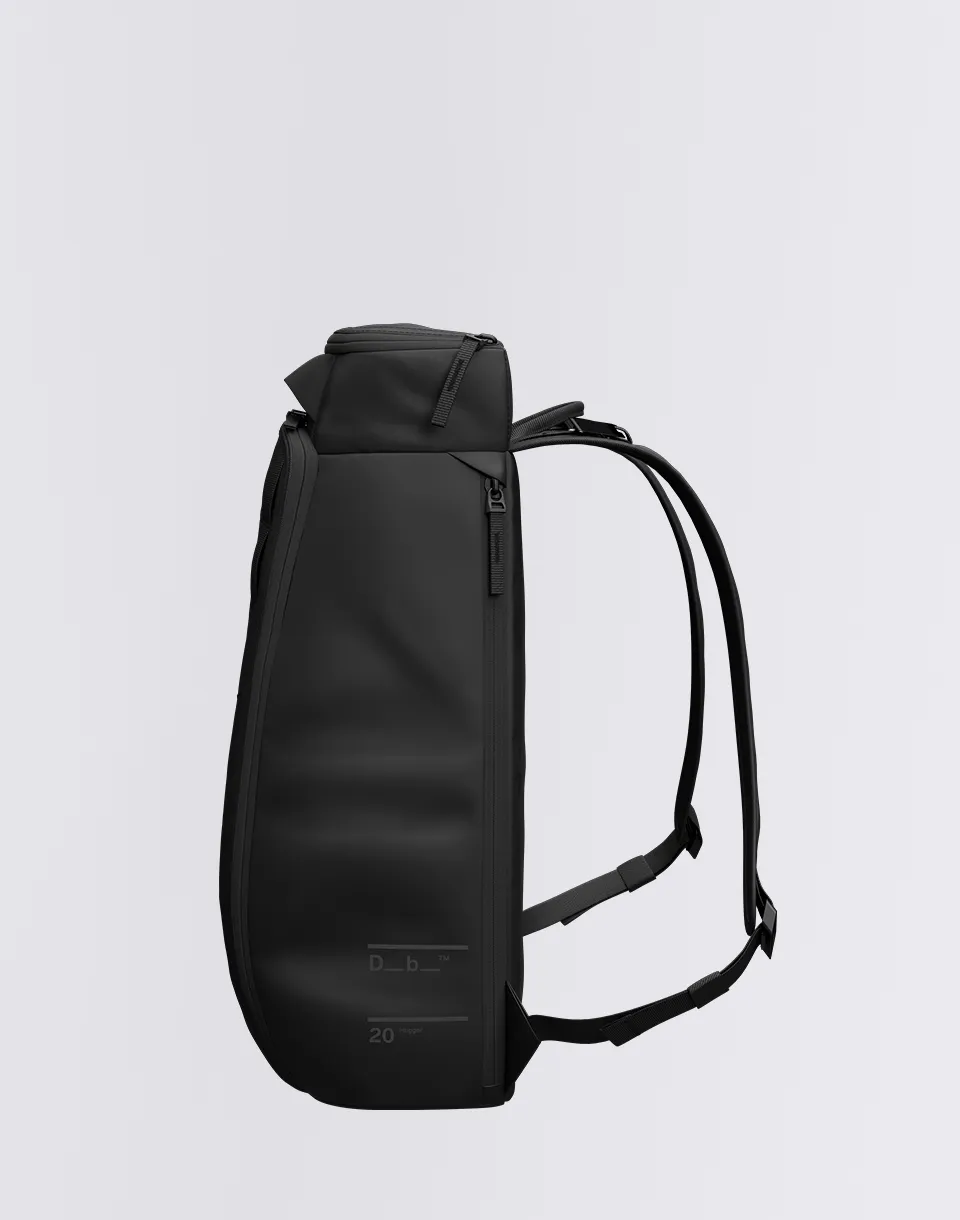 Db Hugger Backpack 20L Black out