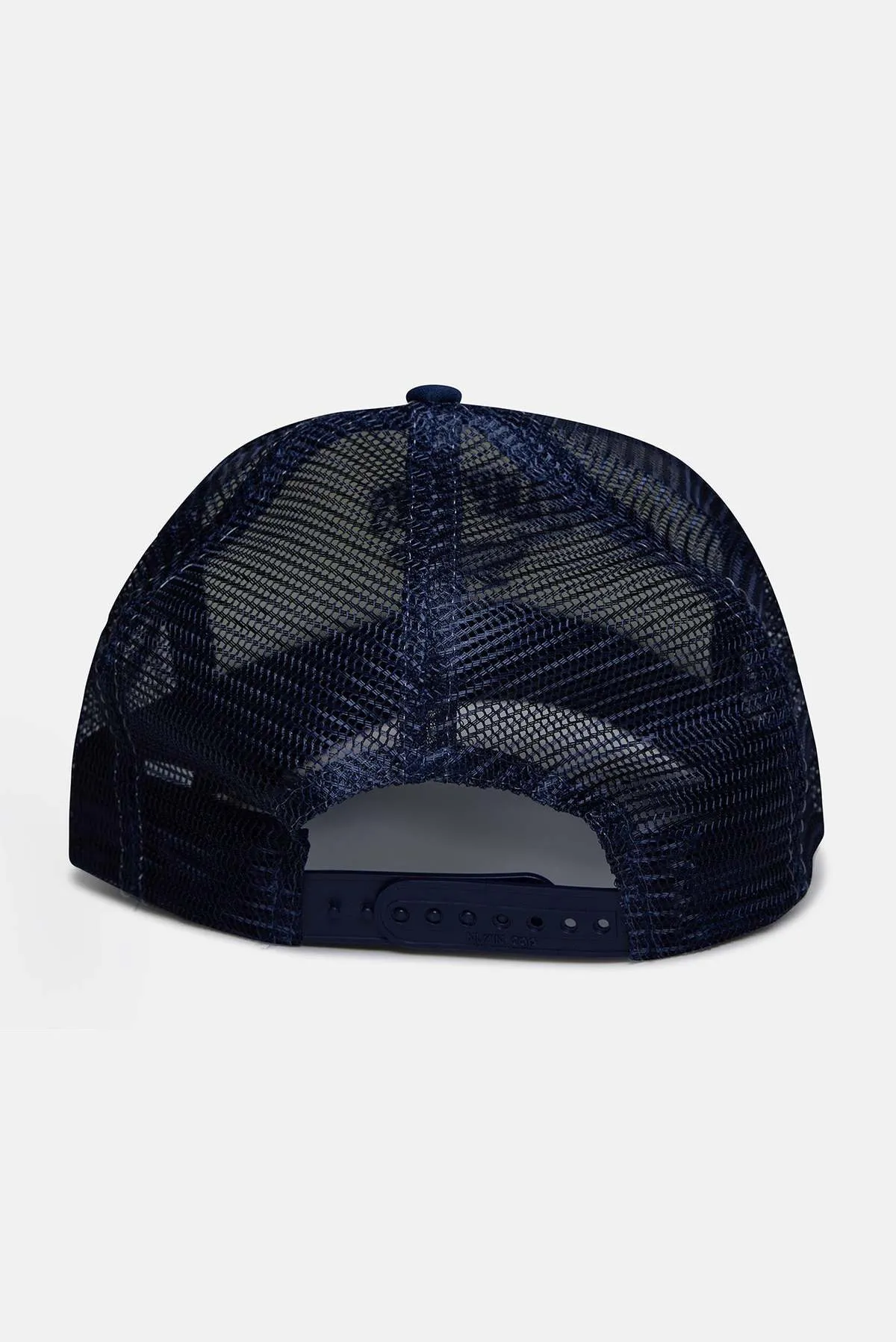 Hamptons Whale Trucker Hat - White/Navy