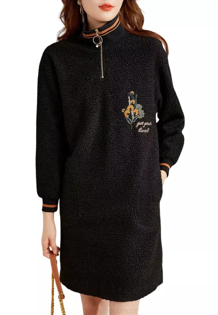 ONX.HK Loose Embroidered Fleece Sweatshirt Dress