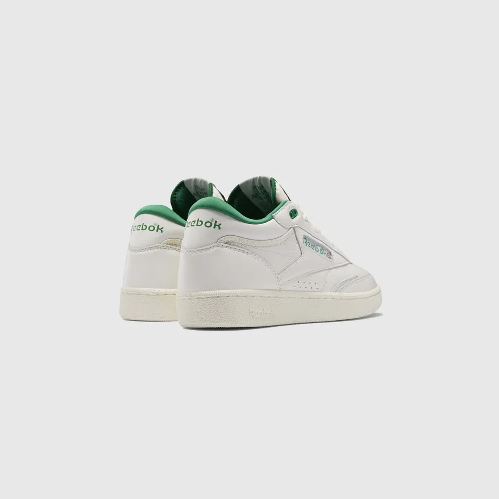 Reebok Club C Mid II Vintage - Chalk / Glen Green / Classic White