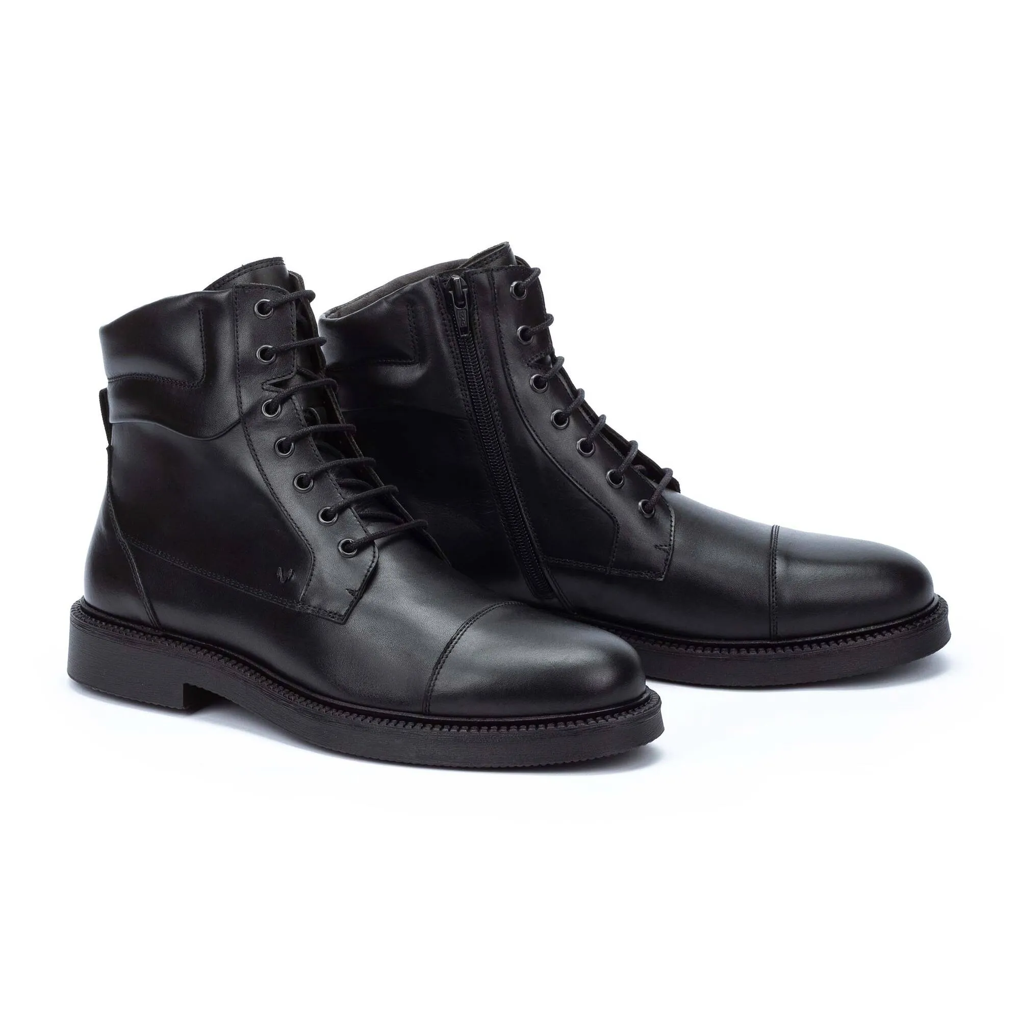 ROYSTON Lace-up boot