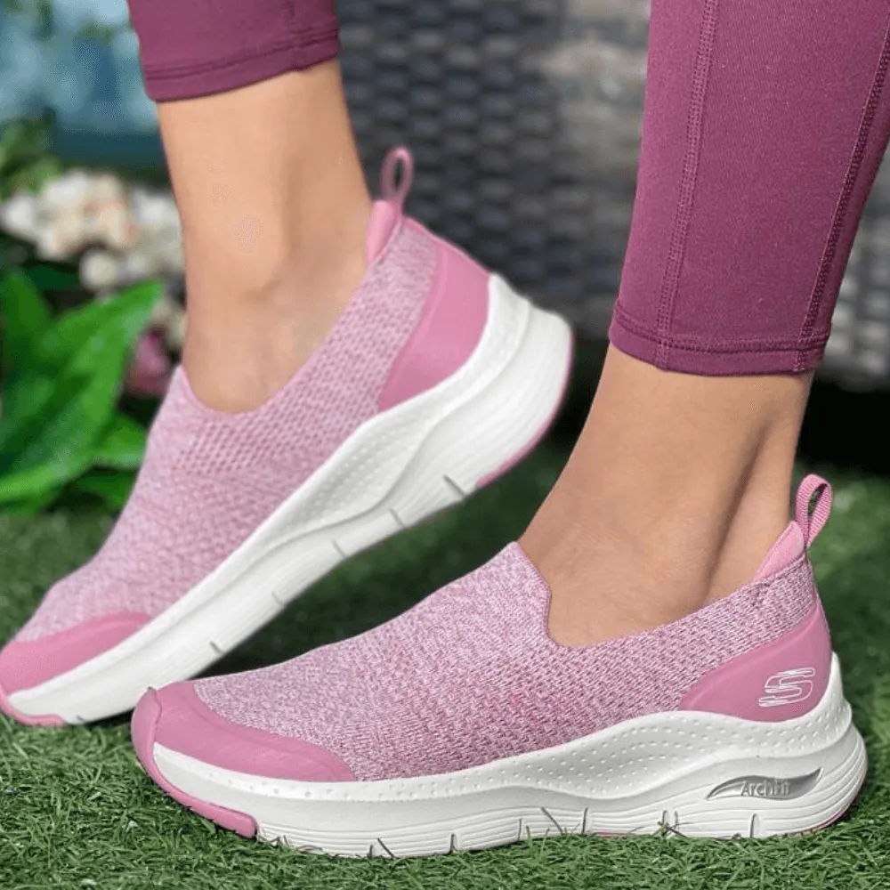 Skechers Arch Fit-Quick Stride Slip On Trainers in Pink