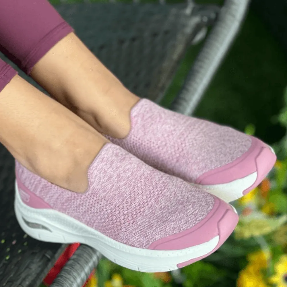 Skechers Arch Fit-Quick Stride Slip On Trainers in Pink