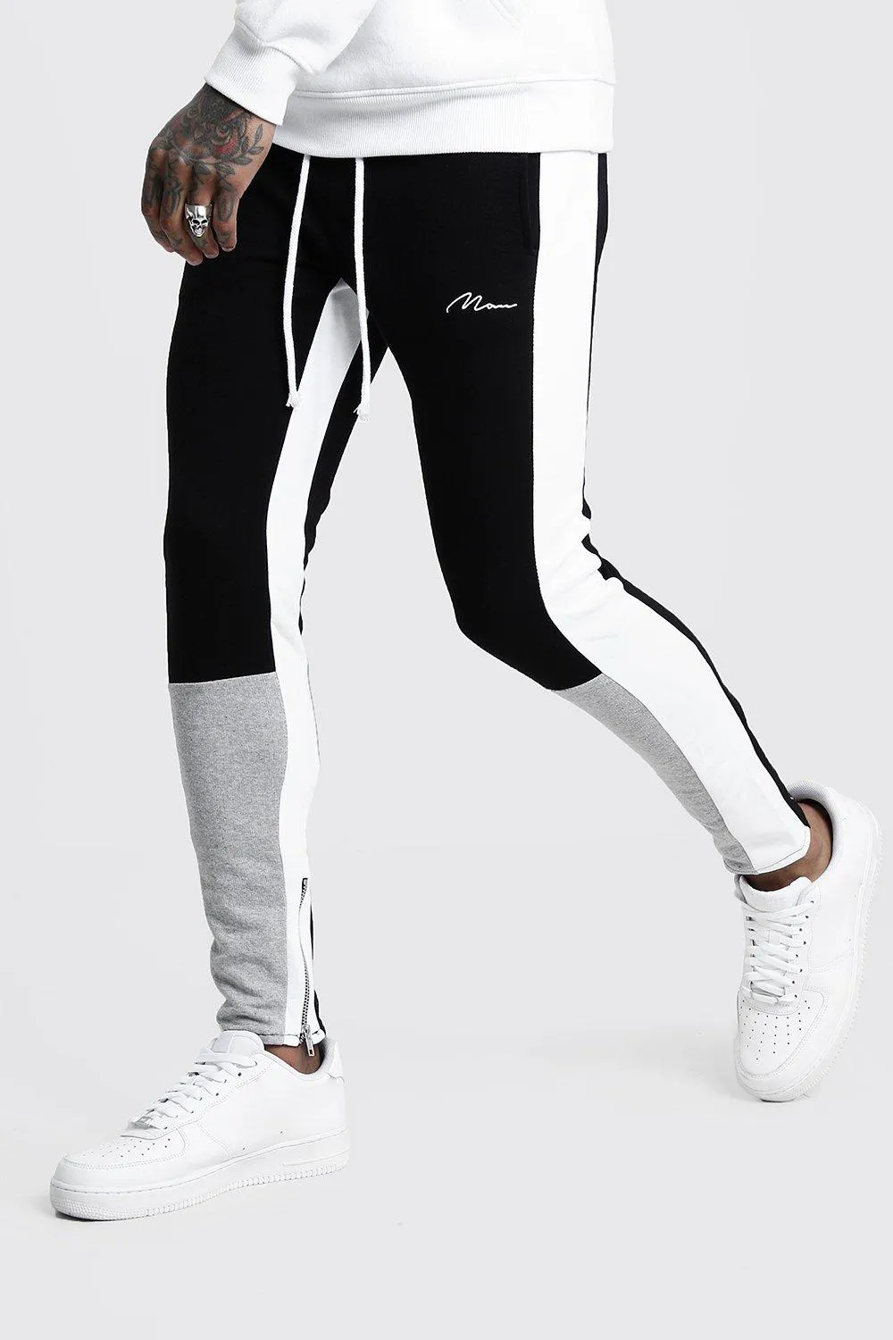 Skinny Fit Man Colour Block Joggers