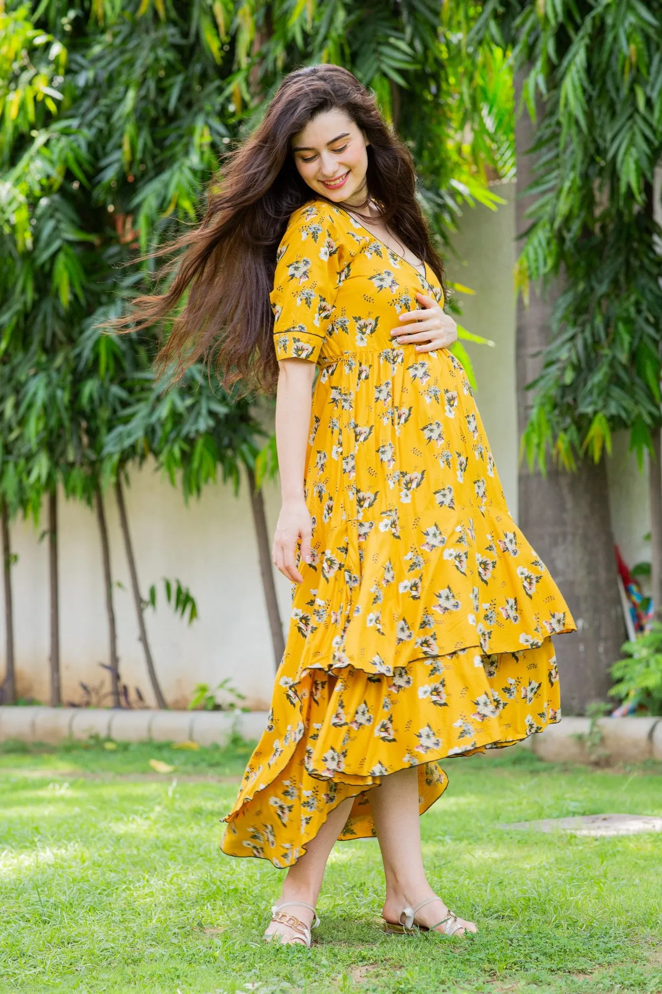 Sunny Pattern Maternity & Nursing Flair Dress