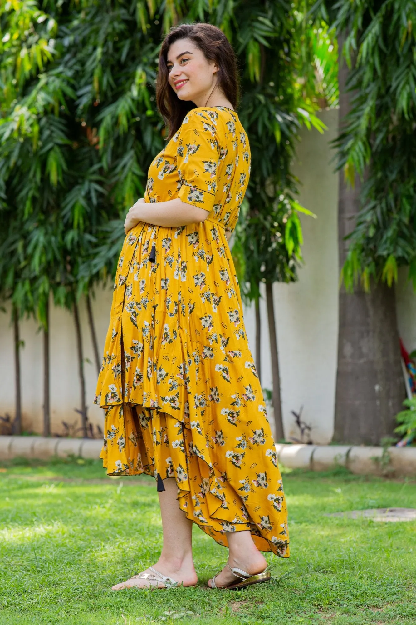 Sunny Pattern Maternity & Nursing Flair Dress