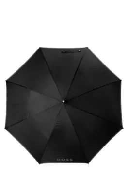 Umbrella with contrast canopy edge