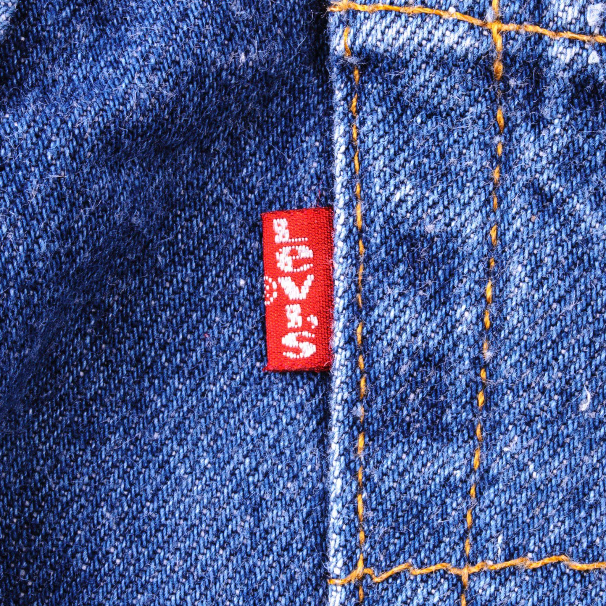 VINTAGE LEVIS 501 JEANS INDIGO SIZE W33 L32 MADE IN USA