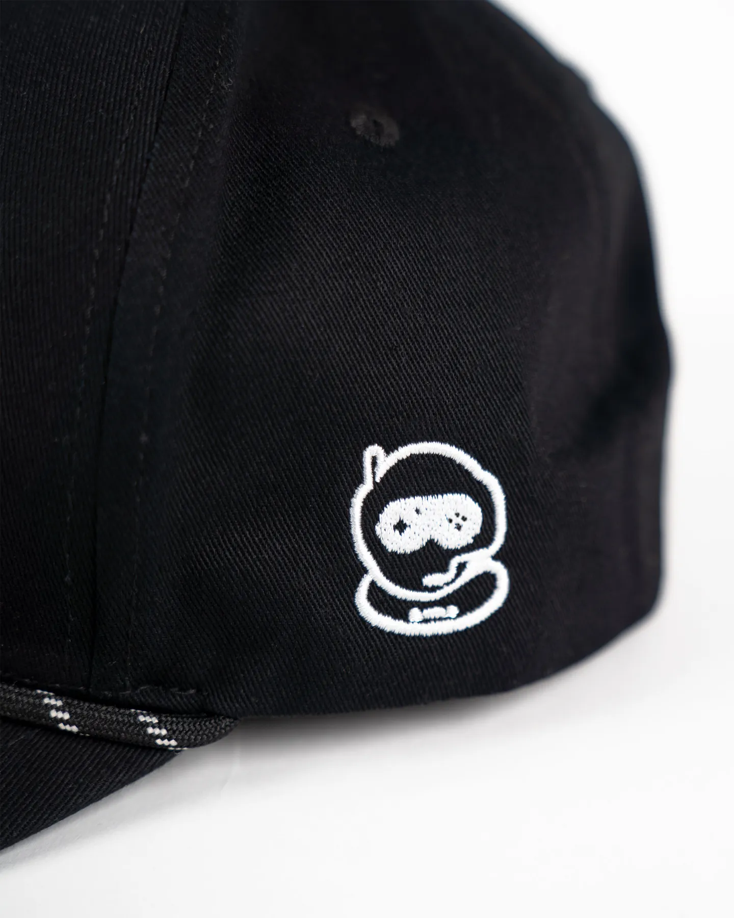 White/Black SSG Rope Hat